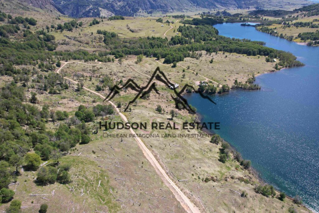 Monreal Lake, Coyhaique